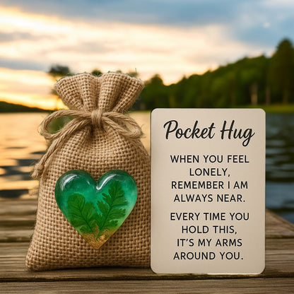 💚 Evergreen Heart Pocket Hug