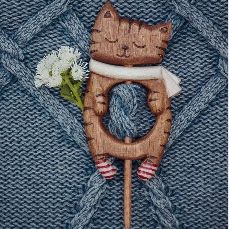 🔥LAST DAY 50% OFF - 🦊Wooden Animal Brooches