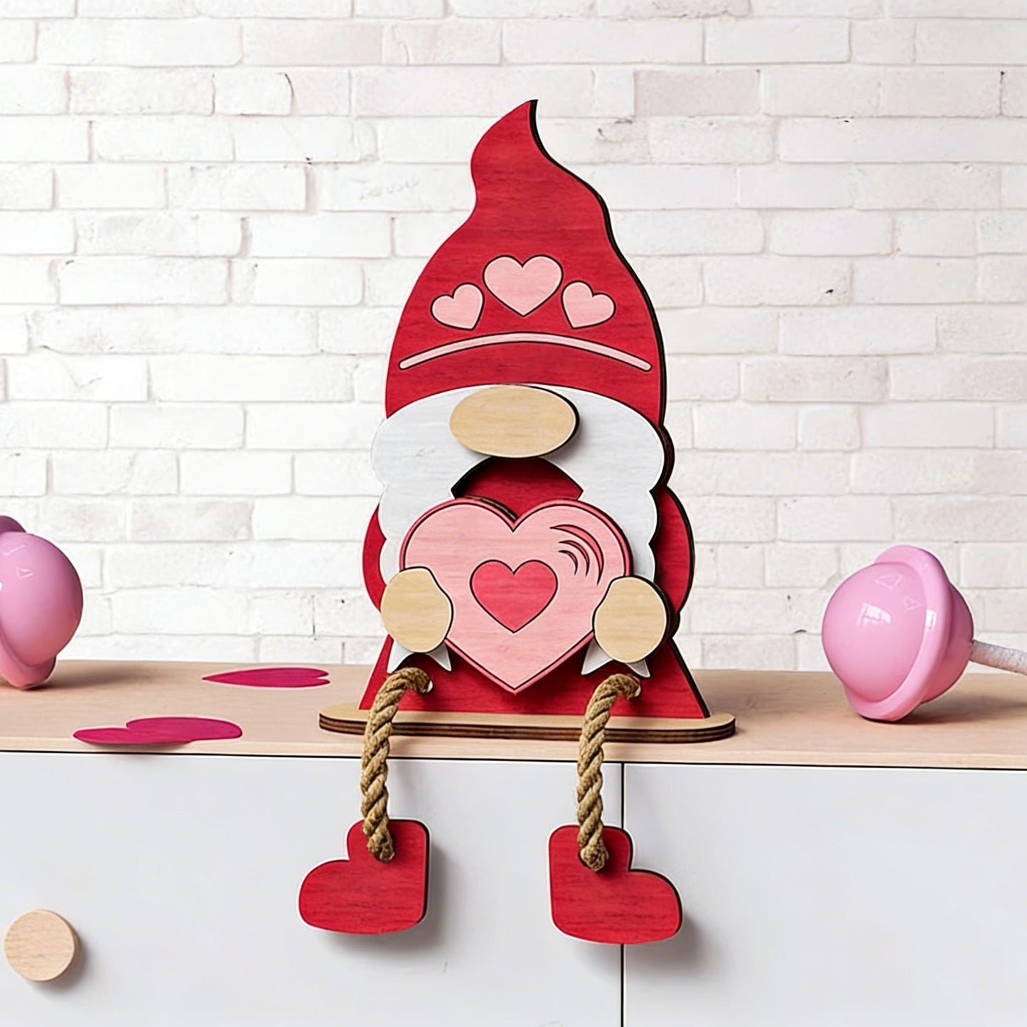 💖Valentine’s Day Wooden Gnome Decoration
