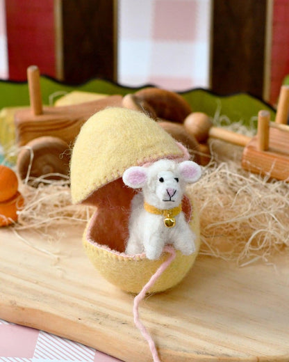 🔥🔥New Year--Surprise Easter Egg from Wool Felt