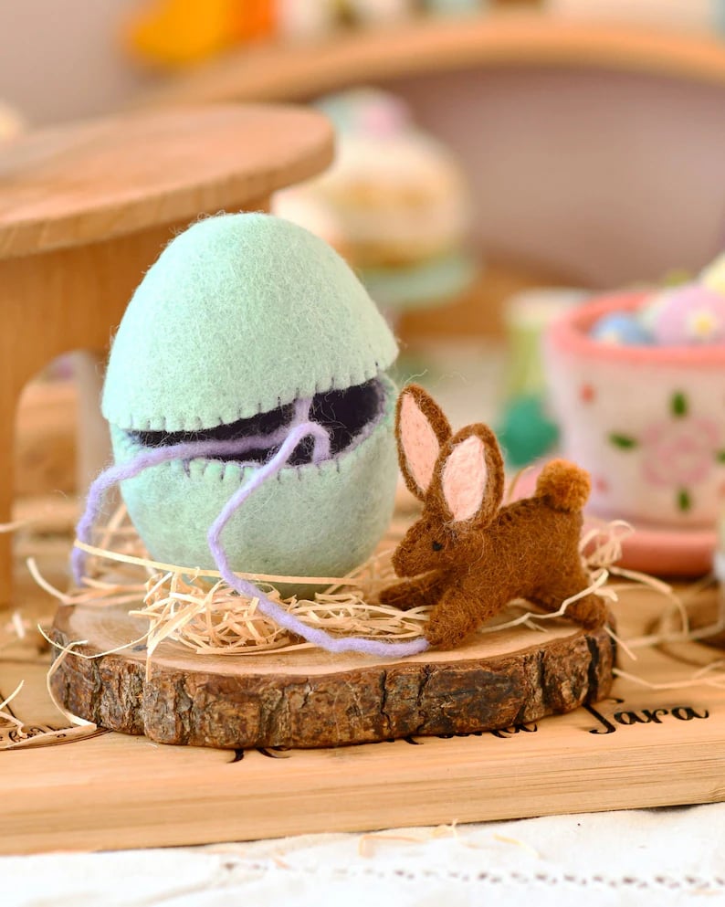🔥🔥New Year--Surprise Easter Egg from Wool Felt
