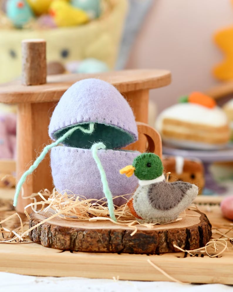 🔥🔥New Year--Surprise Easter Egg from Wool Felt