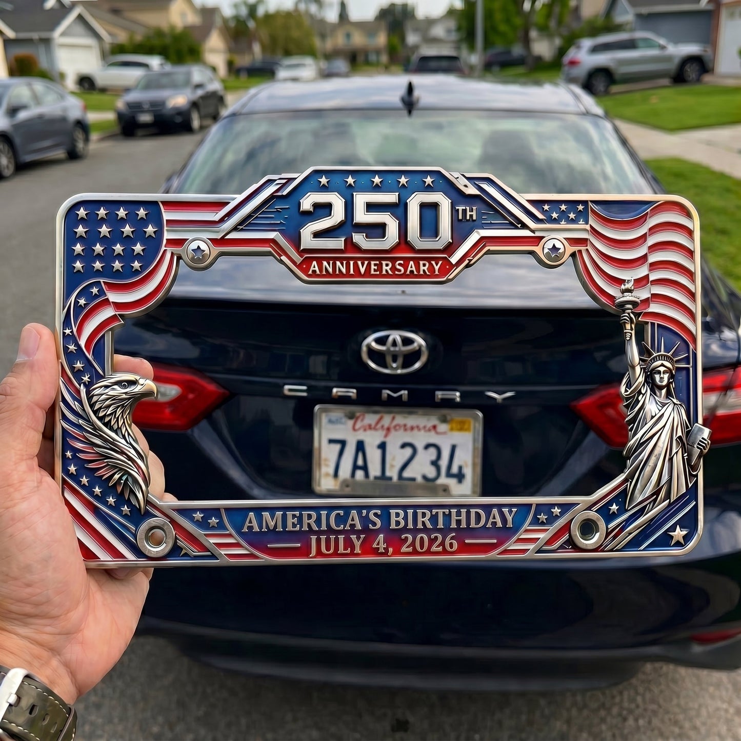 🦅🦅July 4th Gift Hot Sale--250th Anniversary Commemorative License Plate Frame